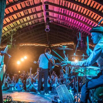Show #1,964 · Codfish Hollows, Maquoketa, IA, USA · 2016-09-29